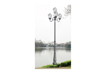 Banian Pole
